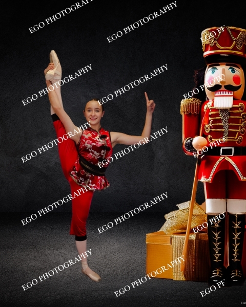 Nutcracker Chinese 003b Mia